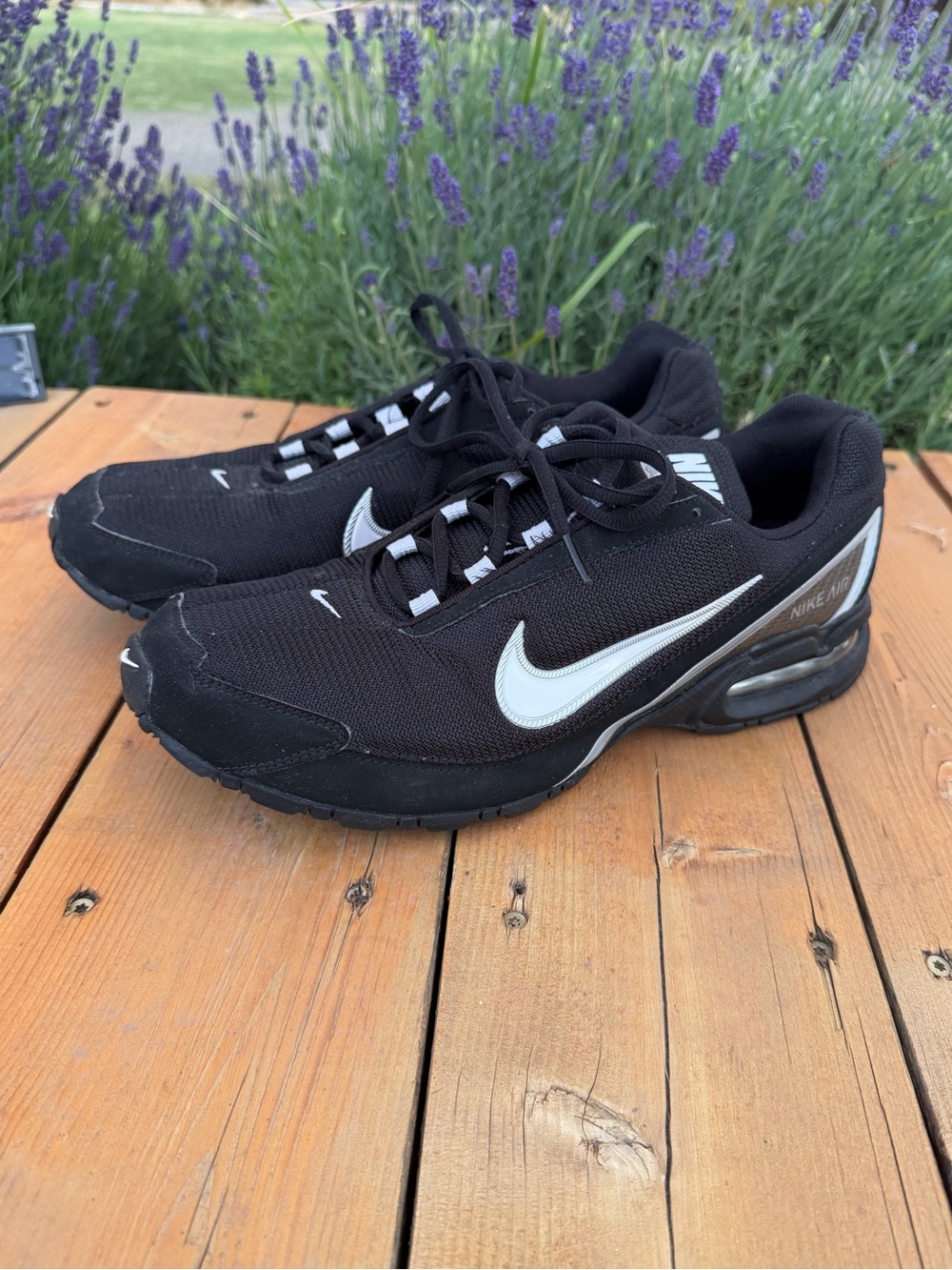 Nike Air Max Torch 3 Men’s Size 12 Black Silver Sneakers